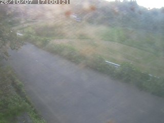 青谷町絹見