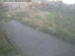 青谷町絹見
