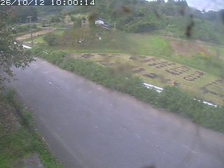 青谷町絹見