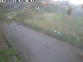 青谷町絹見