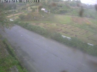 青谷町絹見