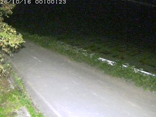 青谷町絹見