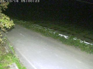 青谷町絹見