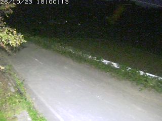 青谷町絹見