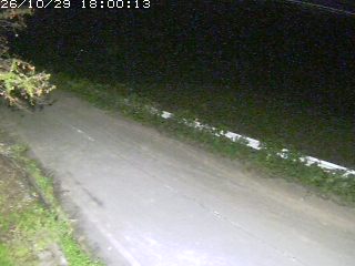 青谷町絹見