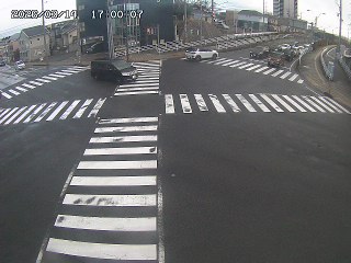 鳥取市湖山町北【鳥取商業高前】