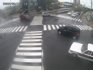 鳥取市湖山町北【鳥取商業高前】