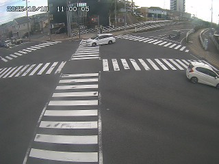 鳥取市湖山町北【鳥取商業高前】
