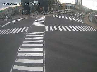 鳥取市湖山町北【鳥取商業高前】