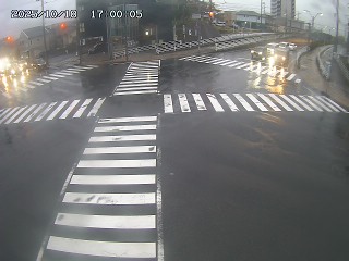 鳥取市湖山町北【鳥取商業高前】