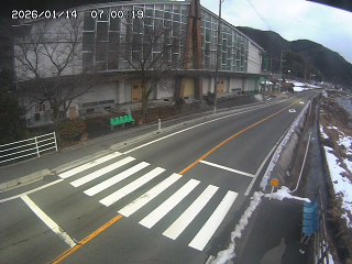 佐治町古市【旧佐治中学校前】