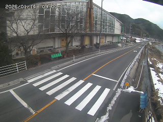 佐治町古市【旧佐治中学校前】