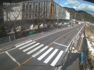 佐治町古市【旧佐治中学校前】