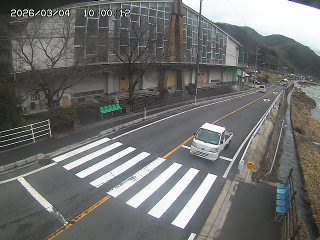 佐治町古市【旧佐治中学校前】