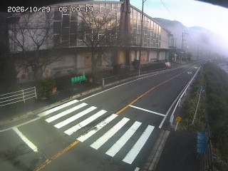 佐治町古市【旧佐治中学校前】