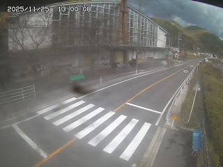 佐治町古市【旧佐治中学校前】