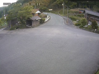 国府町大石