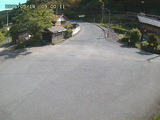 国府町大石