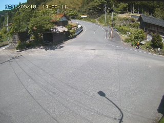 国府町大石