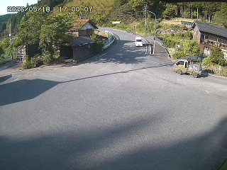 国府町大石