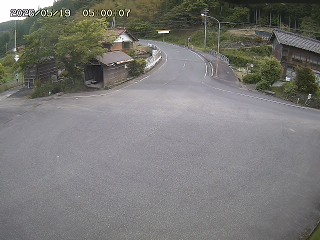国府町大石