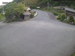 国府町大石