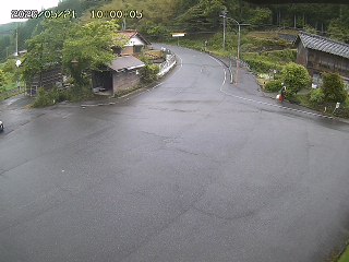 国府町大石