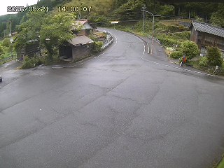 国府町大石