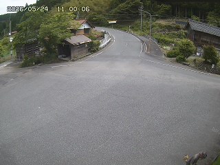 国府町大石