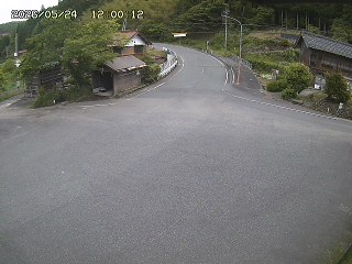国府町大石