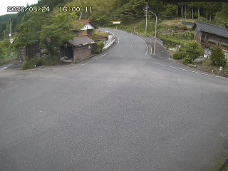 国府町大石