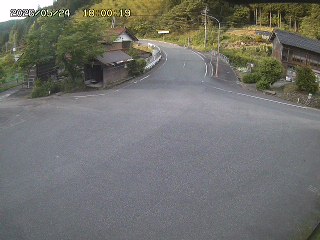 国府町大石