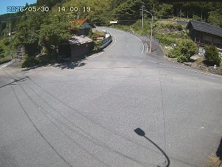 国府町大石