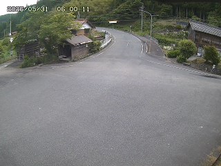 国府町大石