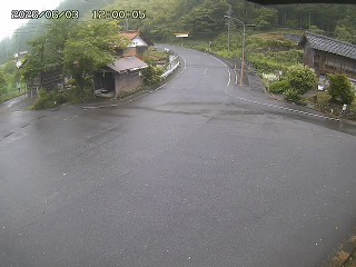 国府町大石