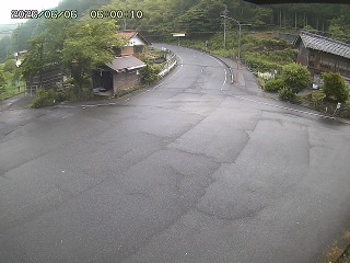 国府町大石