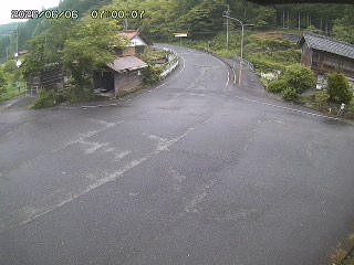 国府町大石