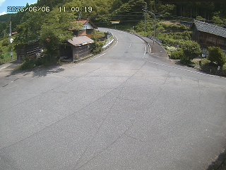 国府町大石