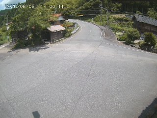 国府町大石