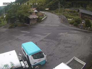 国府町大石