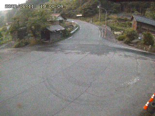 国府町大石