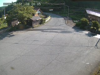 国府町大石