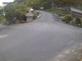 国府町大石