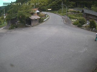 国府町大石