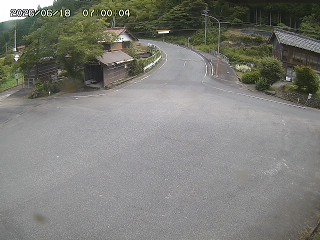 国府町大石