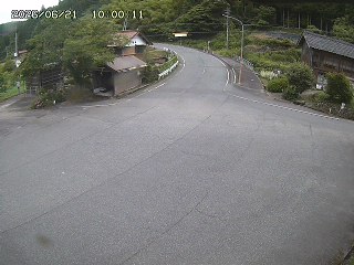 国府町大石