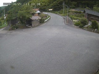 国府町大石