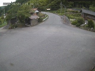 国府町大石