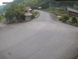 国府町大石
