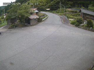 国府町大石